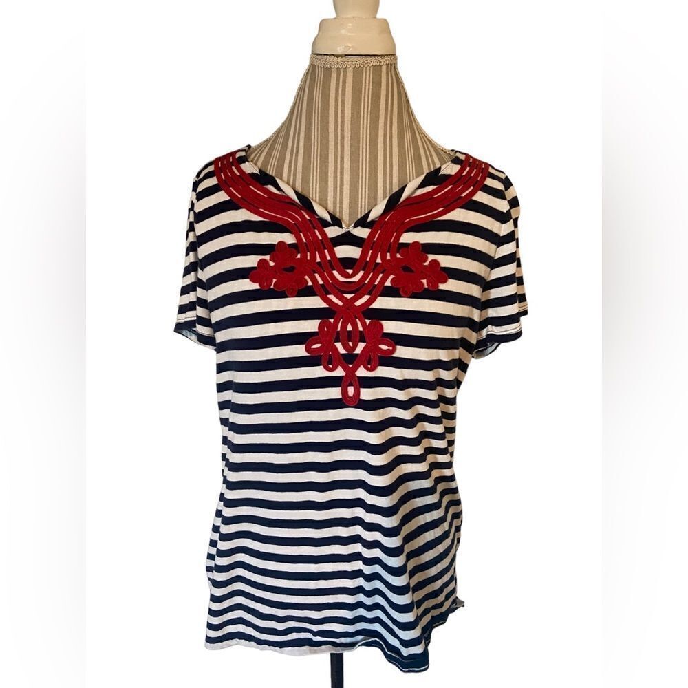 Kim Rogers size large t shirt with knit red accents new never worn perfect